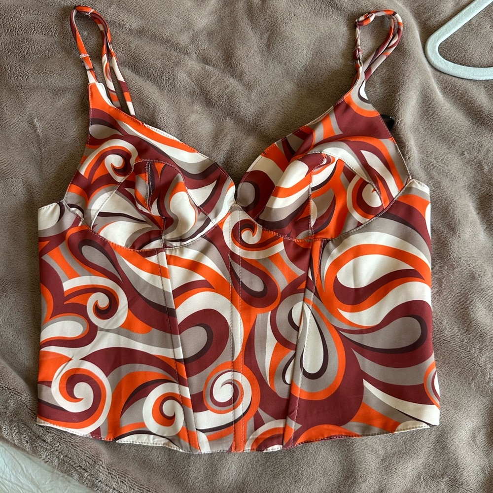 Stylish Swirl Patterned Women's Top